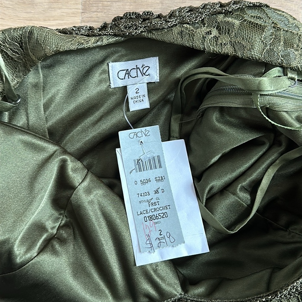 Cache Dress - Picture 6 of 7